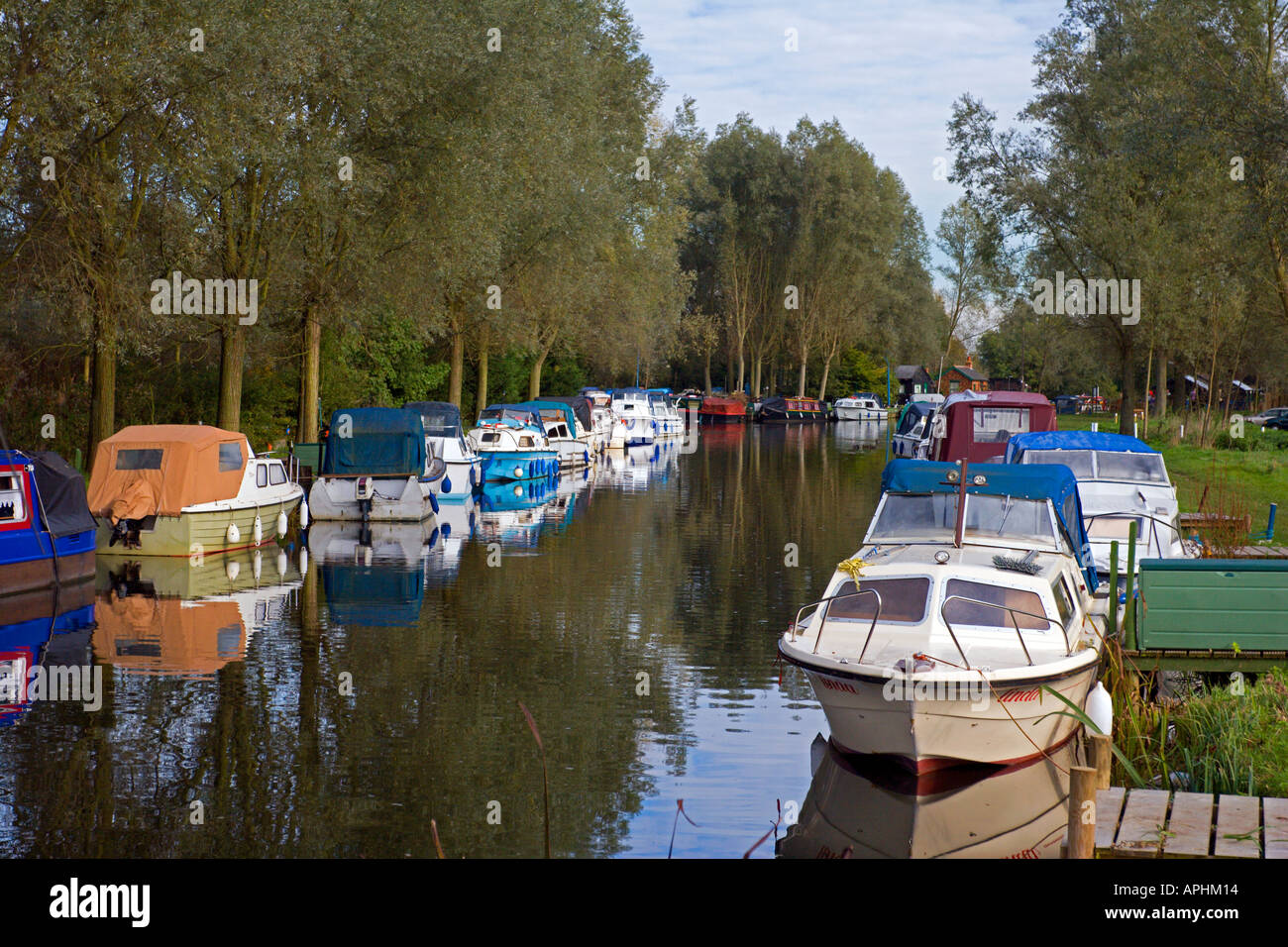 Paper MIll Lock on the river Chelmer at little Baddow, Near Chelmsford