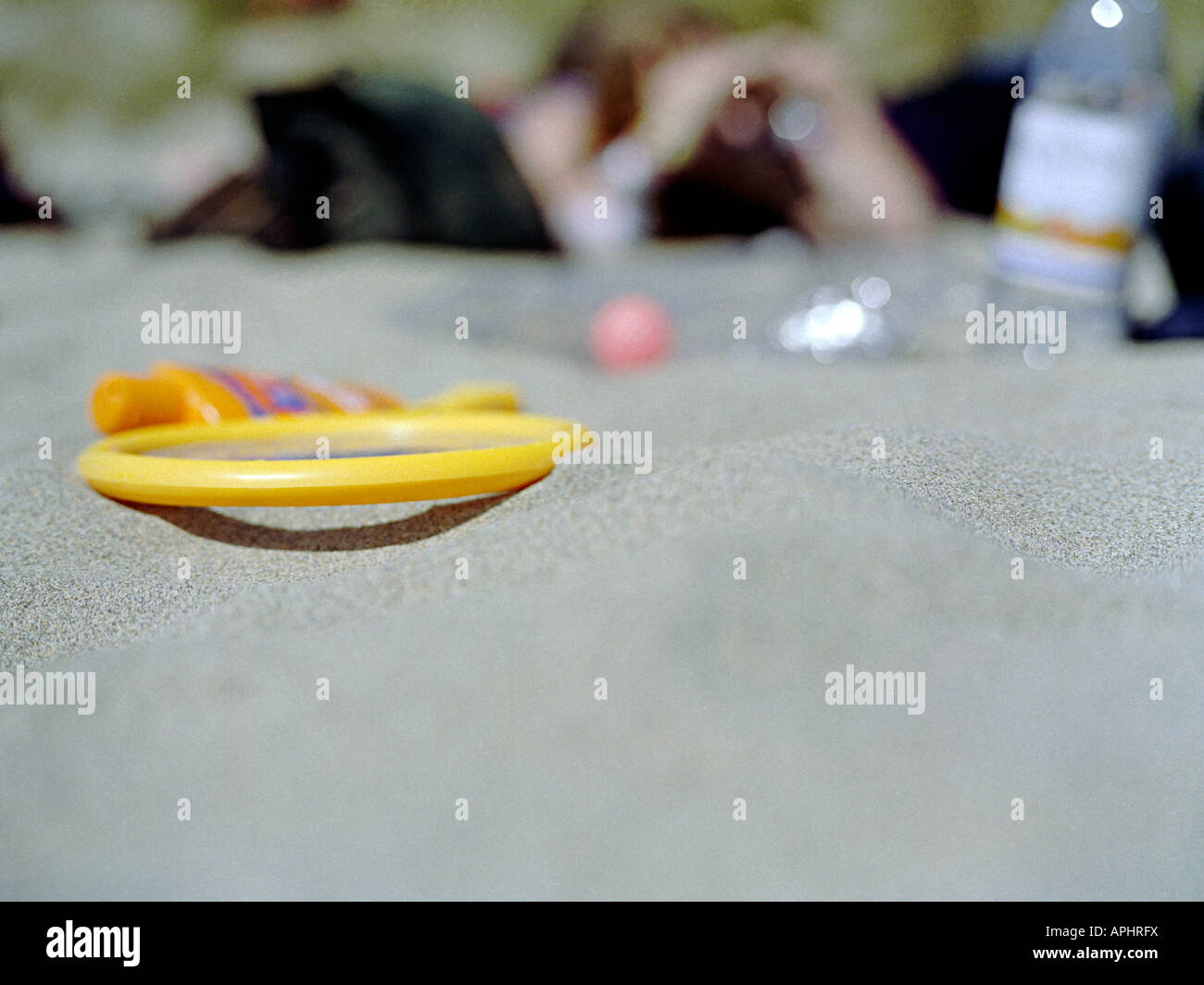 beach tennis racket game on porthcurno beach Stock Photo - Alamy