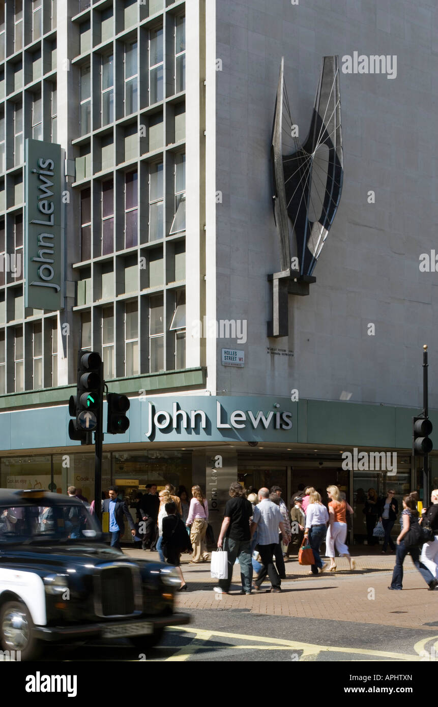 Winged Figure sculpture, John Lewis store, Oxford Street, London by Barbara Hepworth Stock Photo