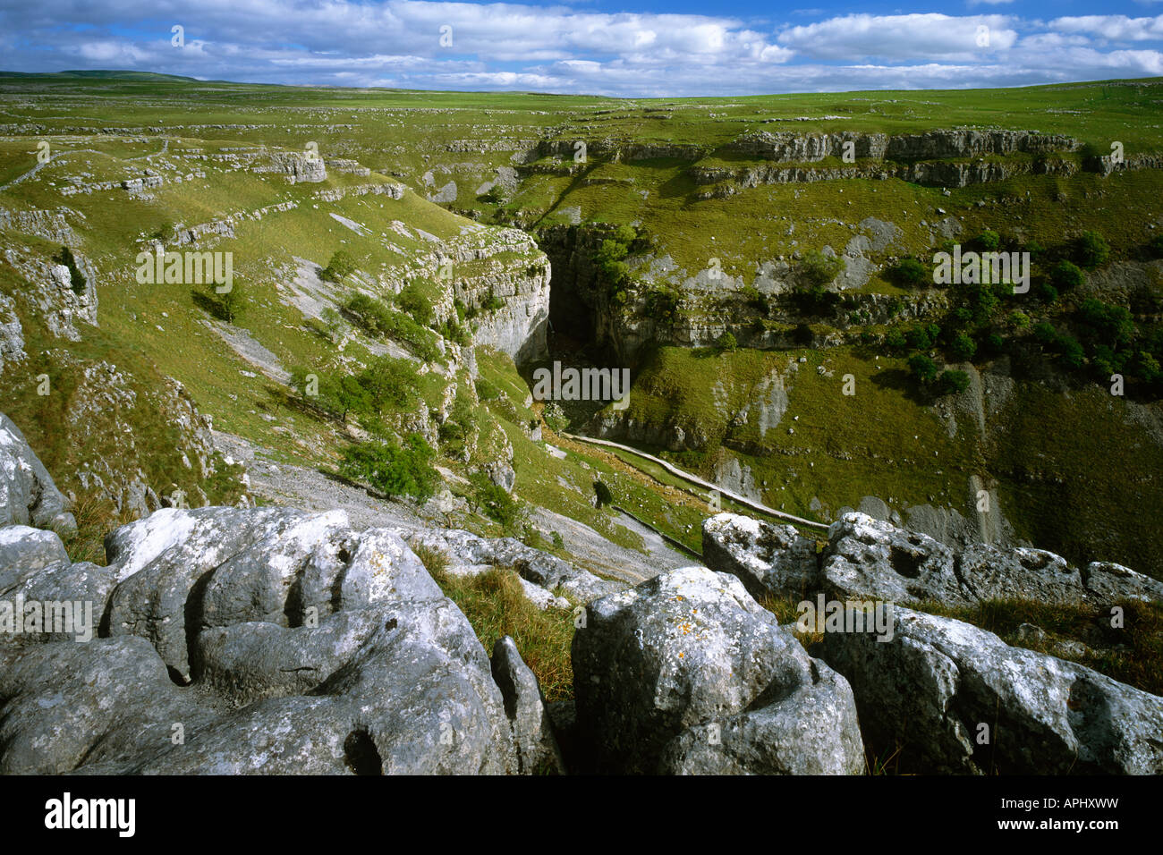 Limestone pavement looking down onto Gordale Scar, Malham, near Settle, Yorkshire Dales National Park, West Yorkshire Stock Photo