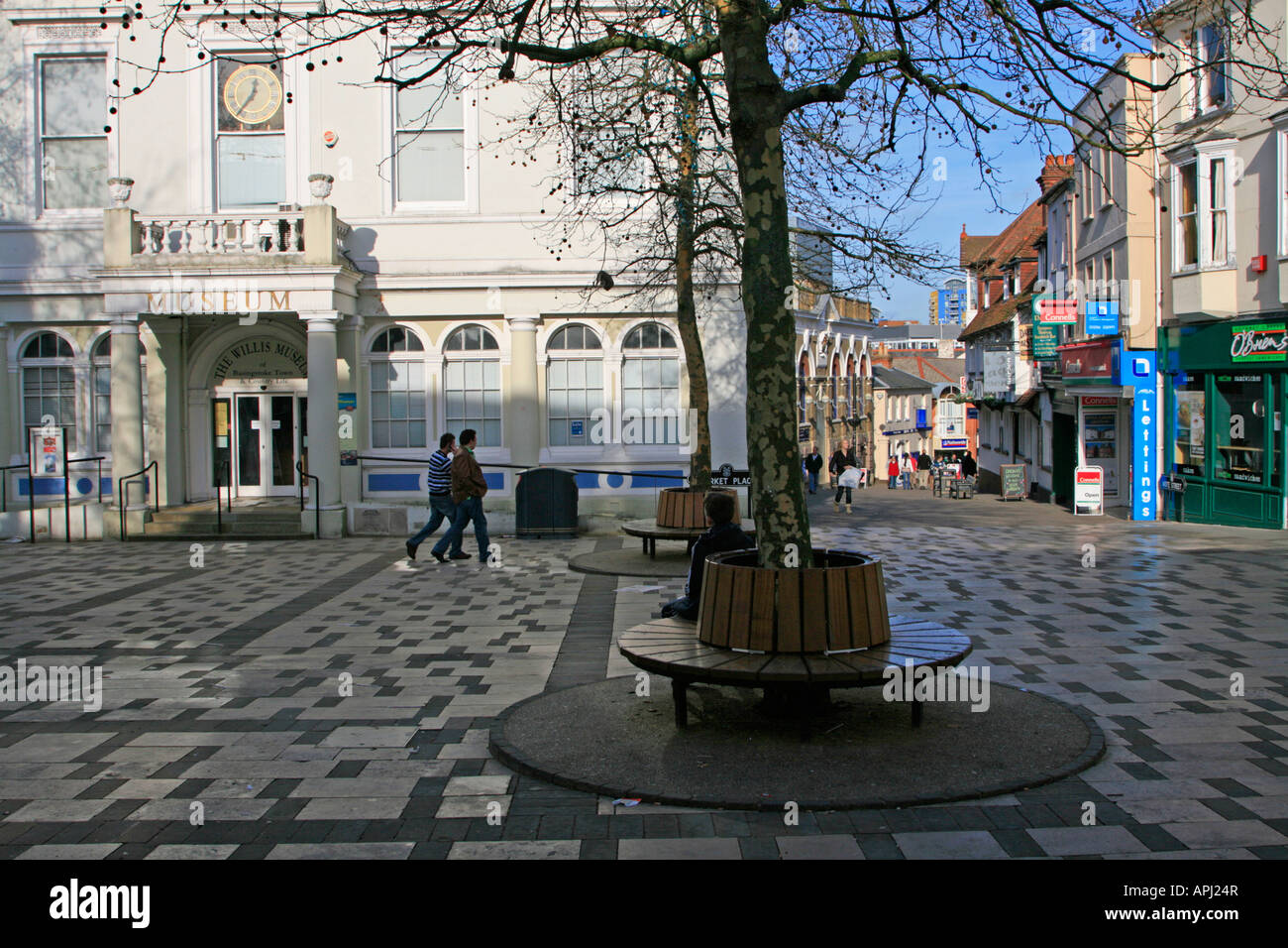 Willis Museum old town hall Basingstoke old market town hampshire ...