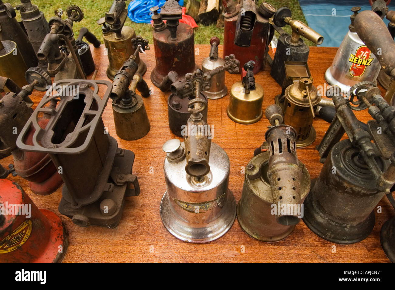 Blow torches hi-res stock photography and images - Alamy