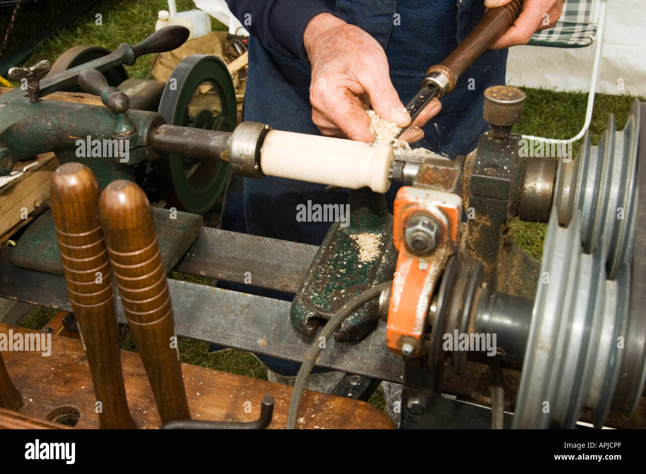 Belt 2025 driven lathe