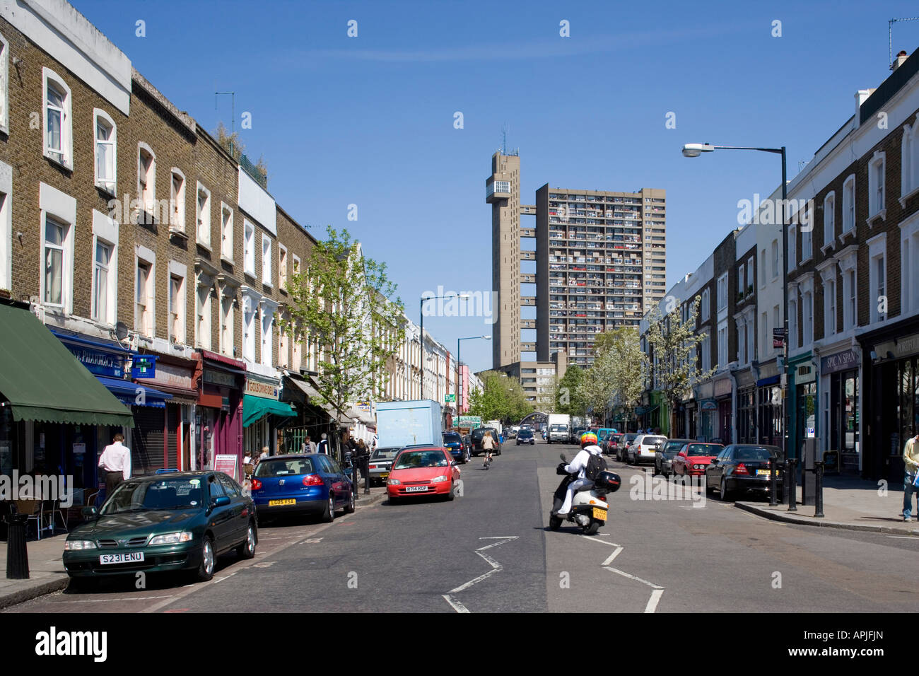 Trellick Tower, Kensington, London Architect: Erno Goldfinger Stock Photo
