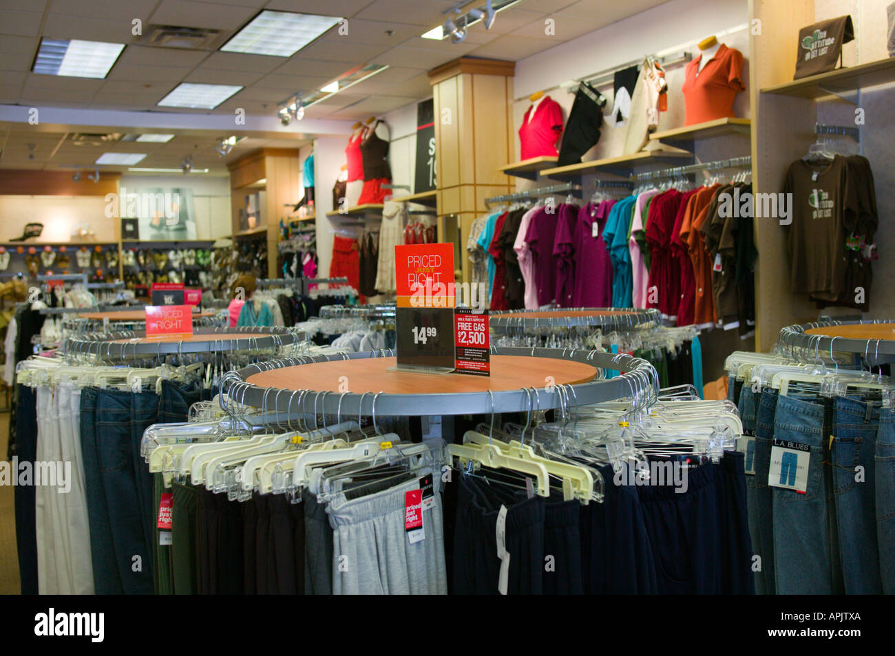 Interior of Women s Retail Clothing Store Stock Photo - Alamy