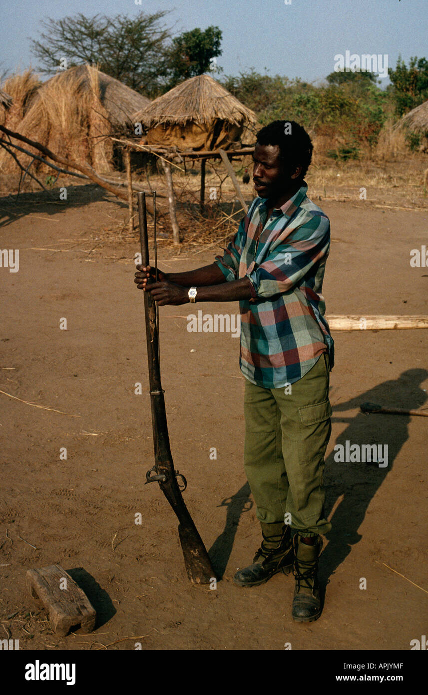 Poaching Gun Stock Photos & Poaching Gun Stock Images Alamy