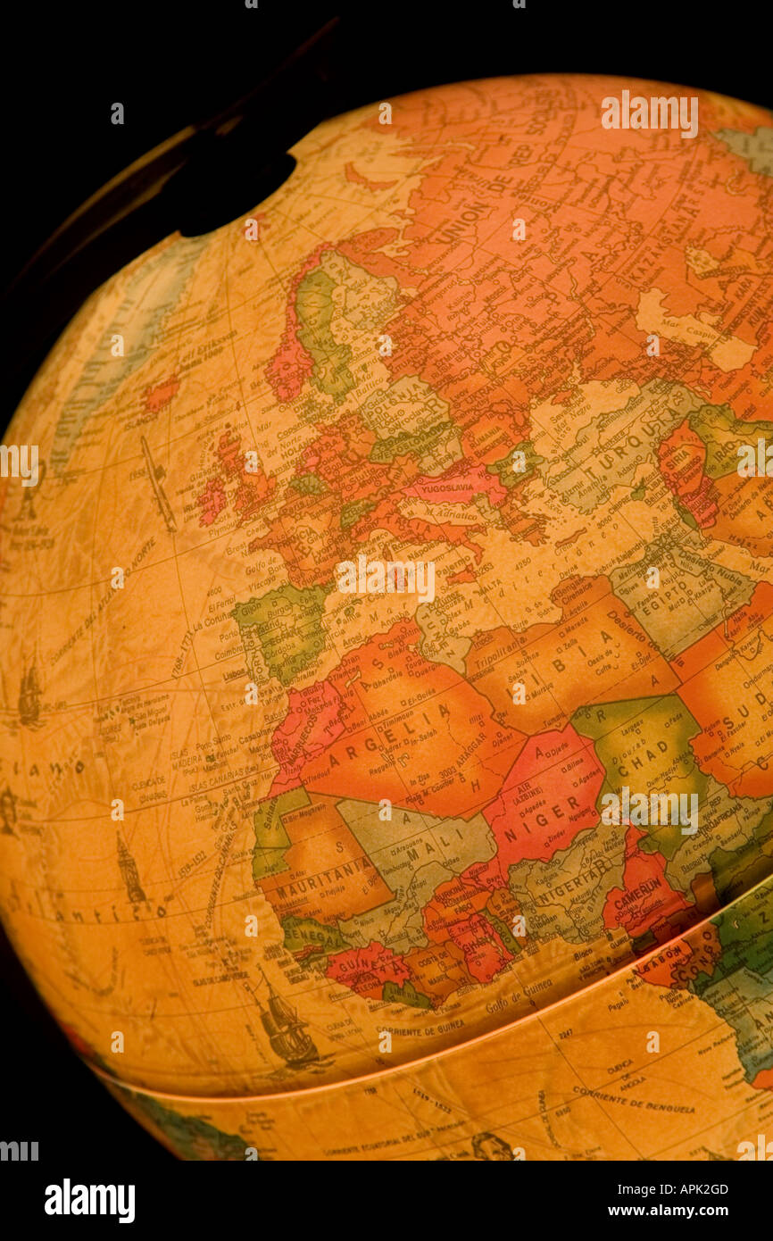 Map of europe and north africa hi-res stock photography and images - Alamy