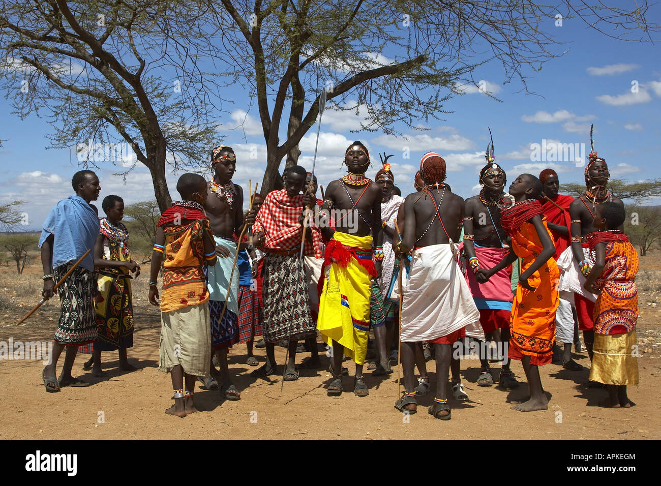Samburu warriors dancing, Kenya, Samburu Gebiet, Isiolo Stock Photo