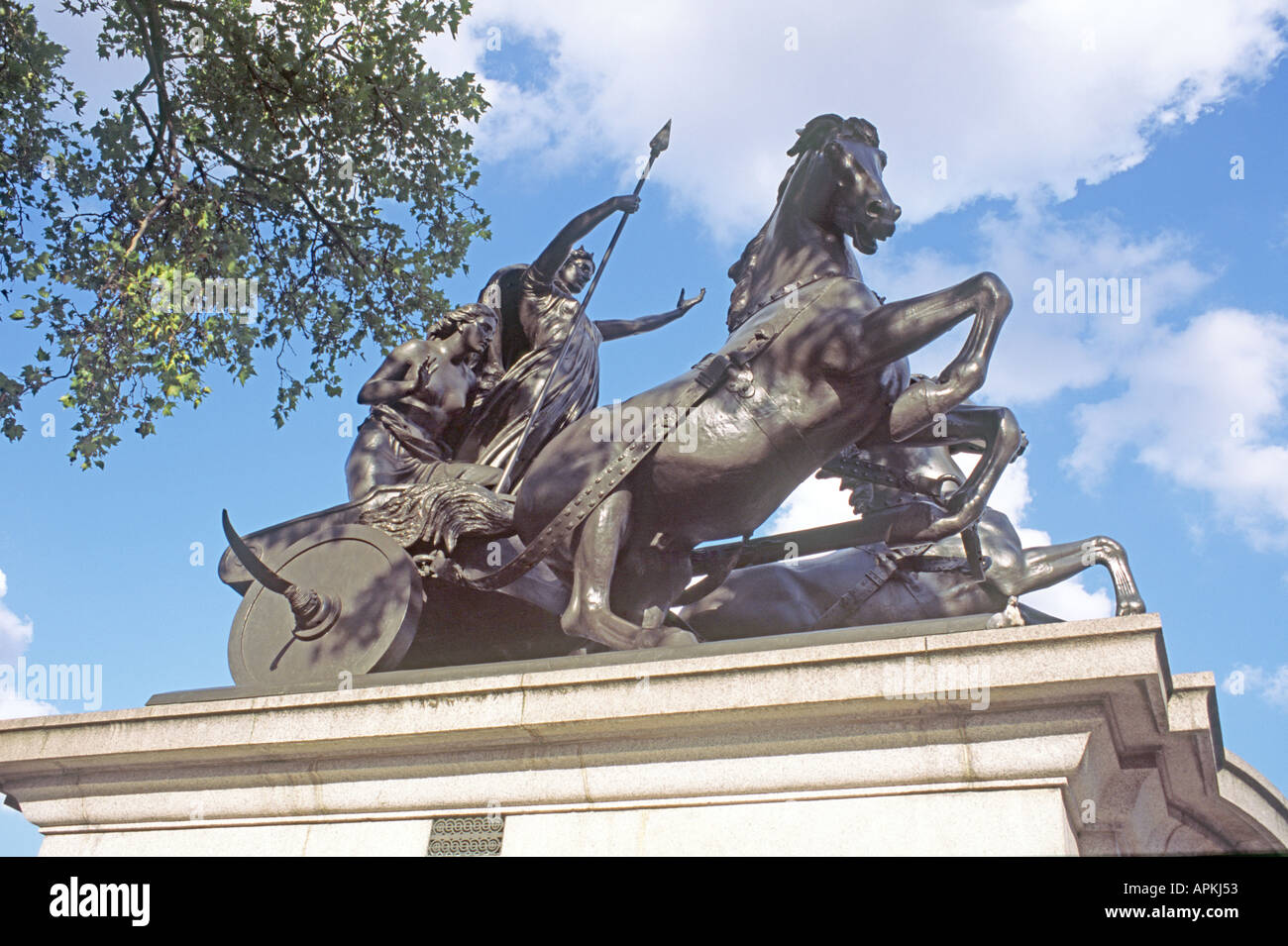 Queen Boadicea Statue In London The Capital Of England Stock Photo - Alamy