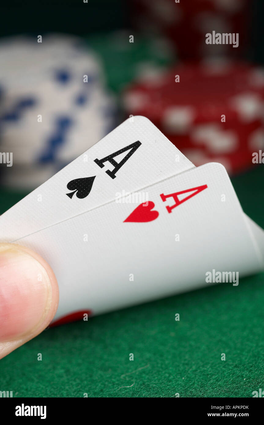 Two pair poker hi-res stock photography and images - Alamy