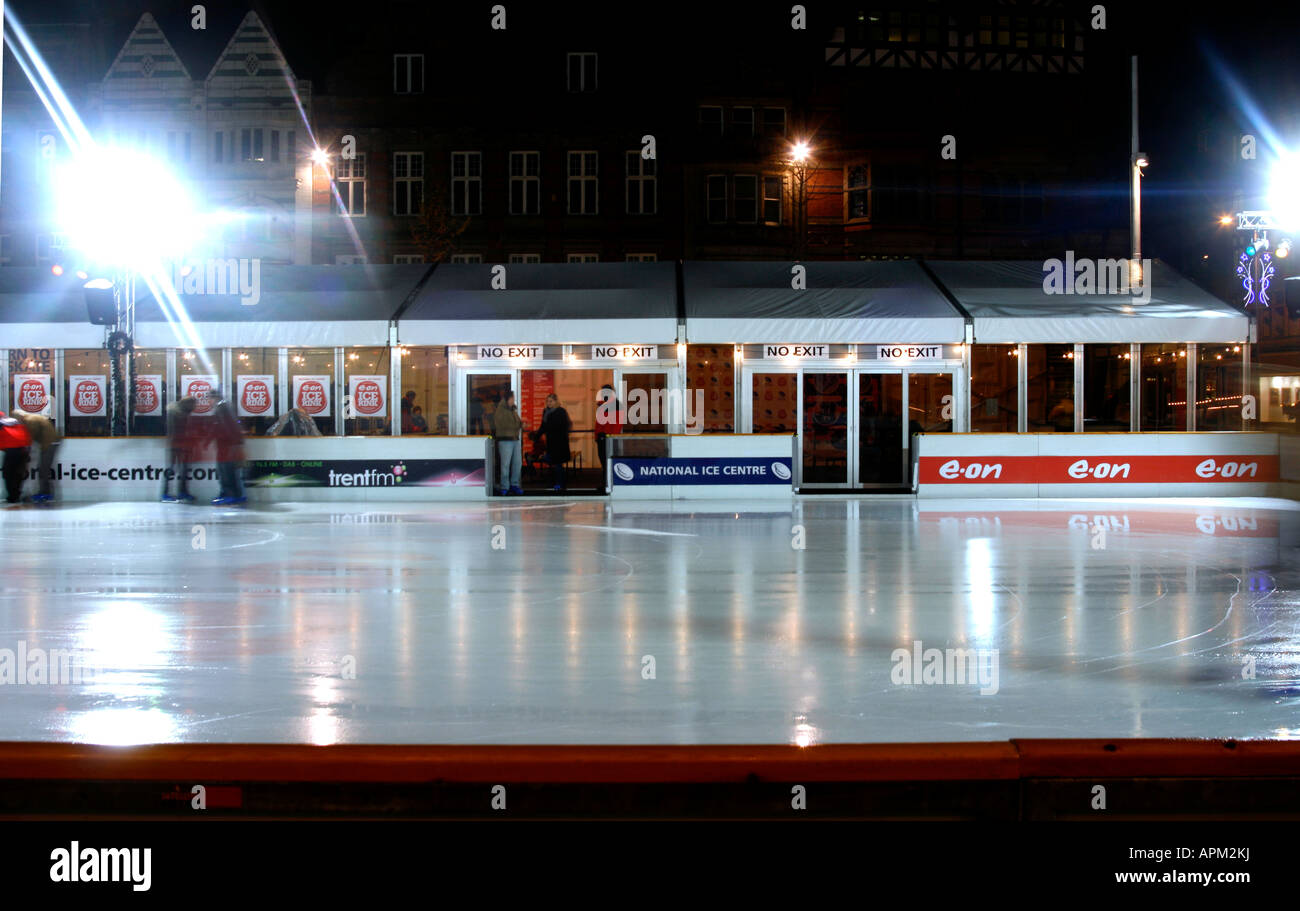 Nottingham ice rink hires stock photography and images Alamy