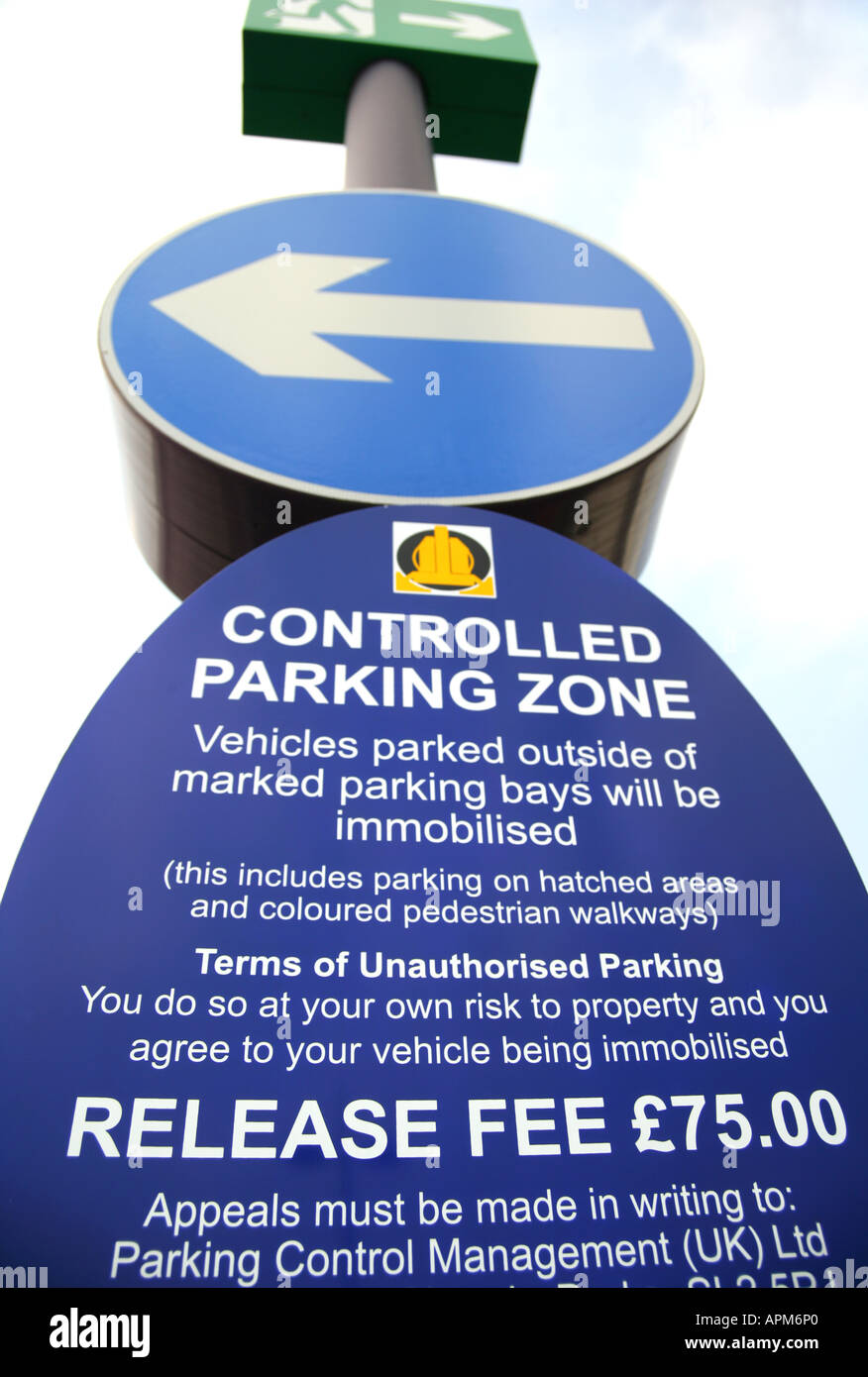 Controlled parking zone sign hires stock photography and images Alamy