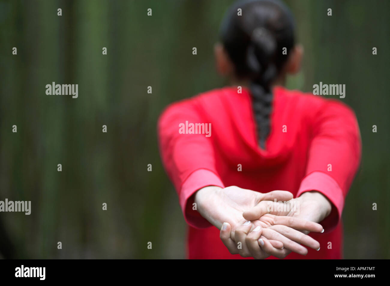 Black woman rear view hi-res stock photography and images - Alamy