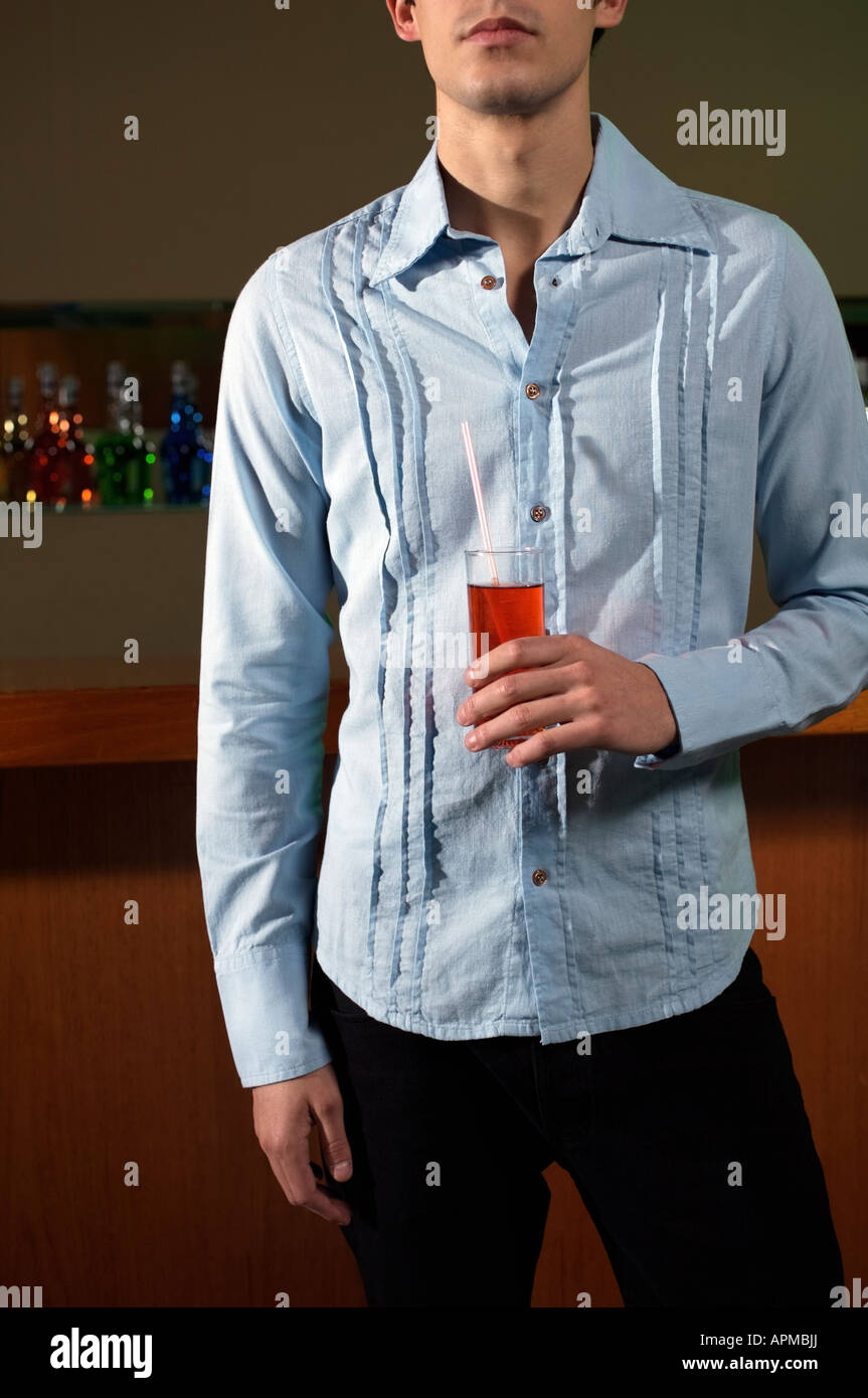 Man stand bar people hi-res stock photography and images - Alamy