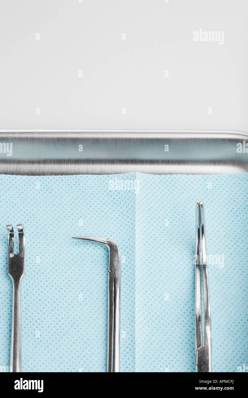 Medical instruments on tray (close-up Stock Photo - Alamy