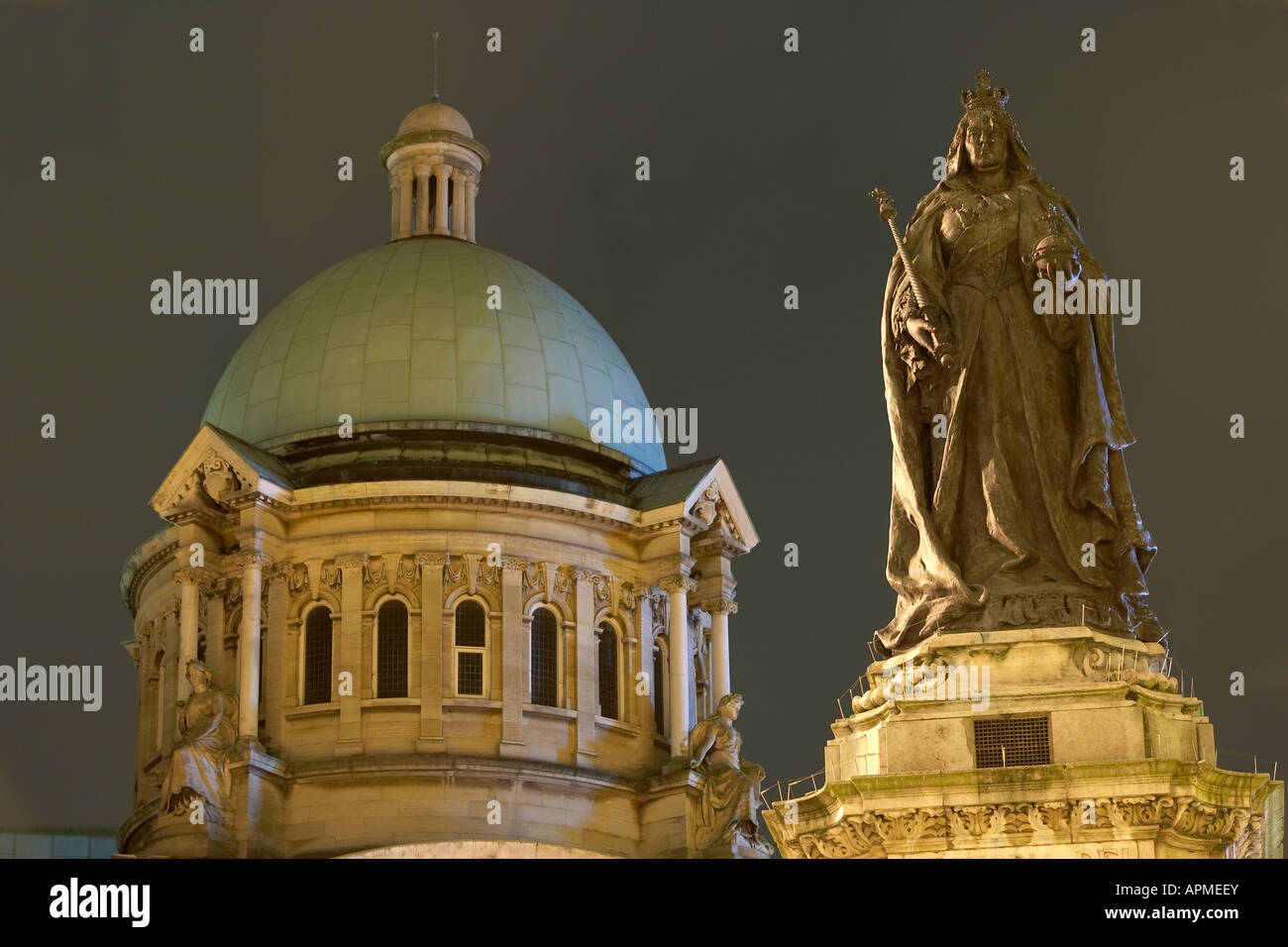 The Queen Victoria statue on top of the public toilets outside of the