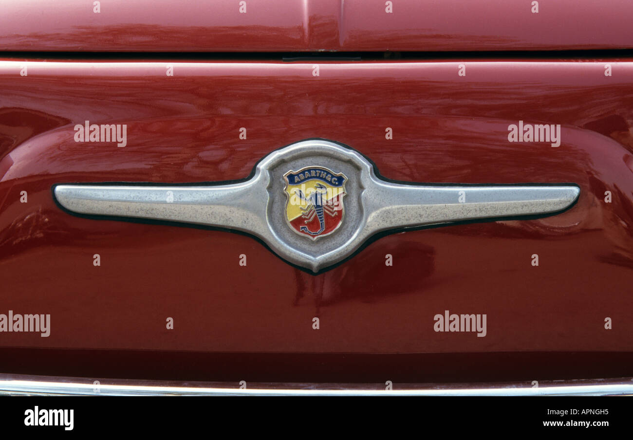 Old fiat badge hi-res stock photography and images - Alamy