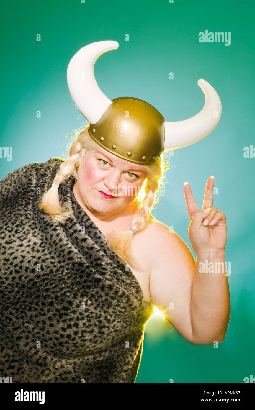 Flashing peace sign hires stock photography and images Alamy