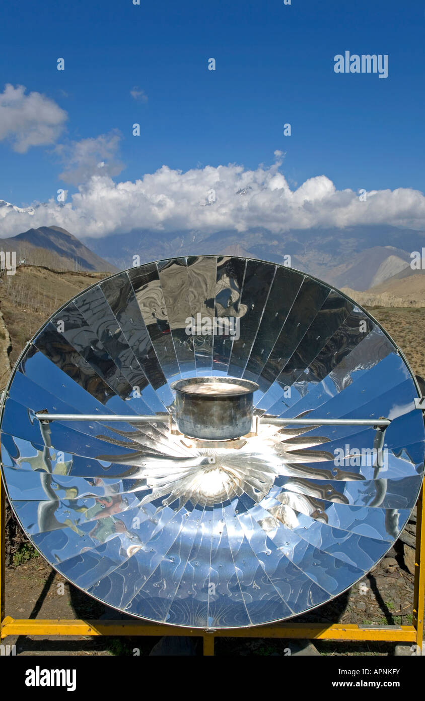 Solar stove. Ranipauwa village. Annapurna circuit trek. Nepal Stock Photo