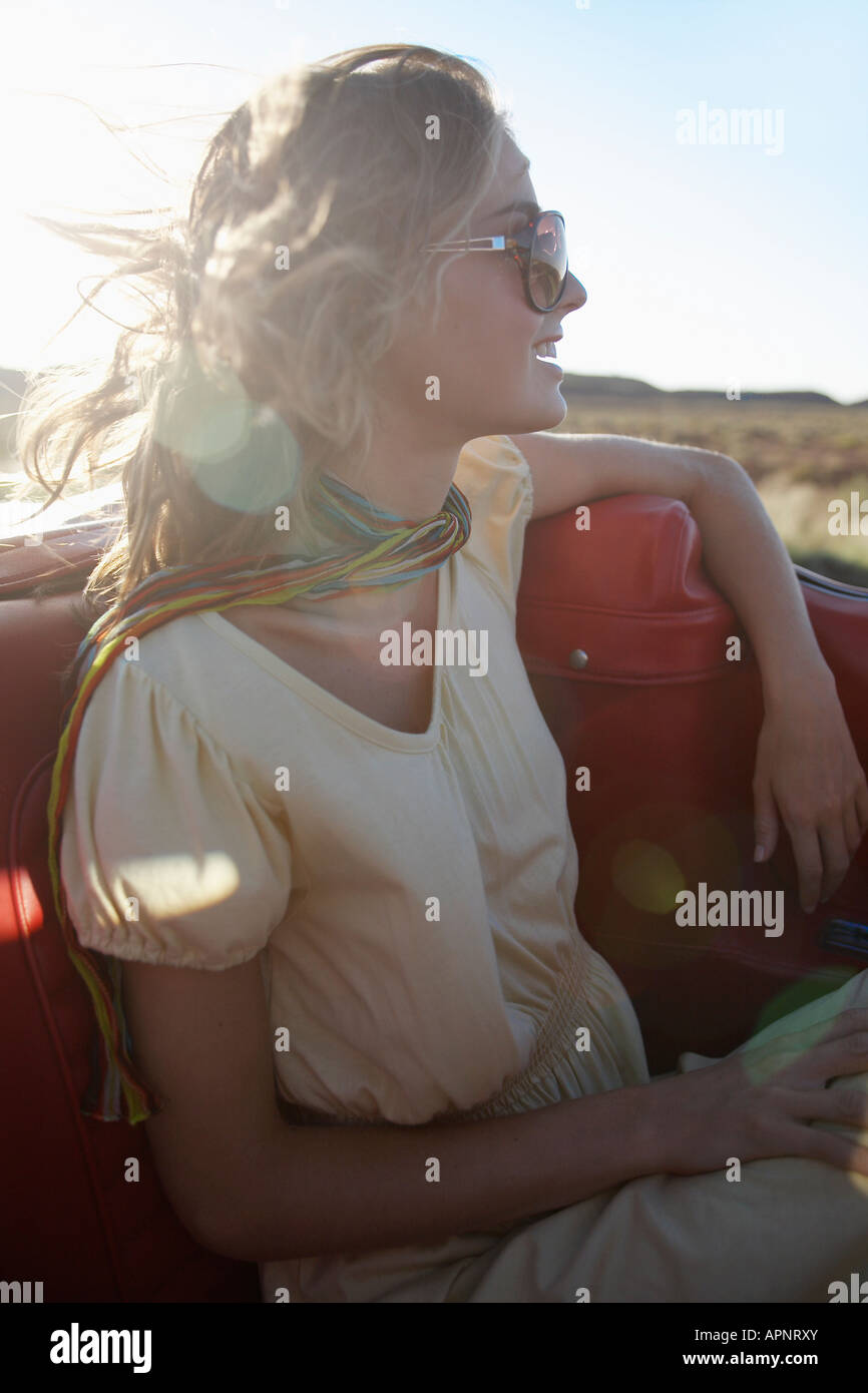 Woman scarf convertible hires stock photography and images Alamy