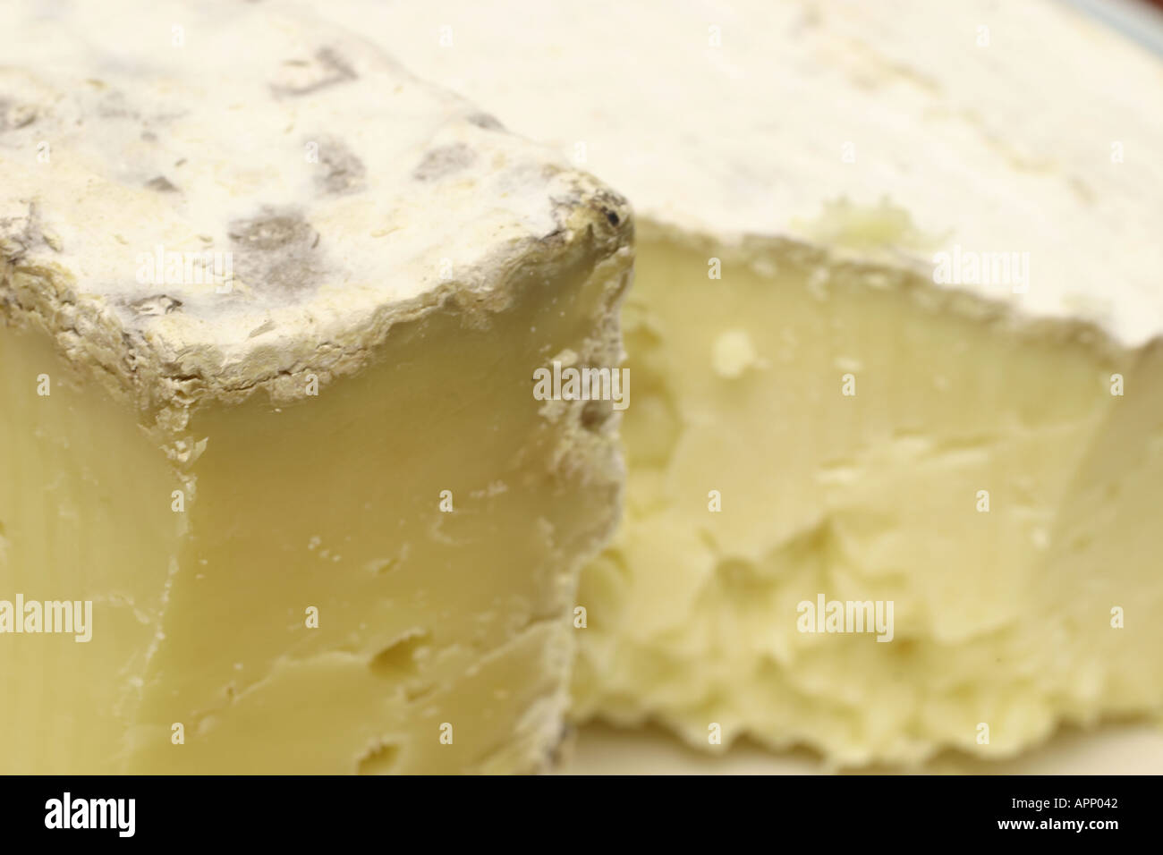 PA Amish made Artisan Cheddar Cheese Stock Photo Alamy