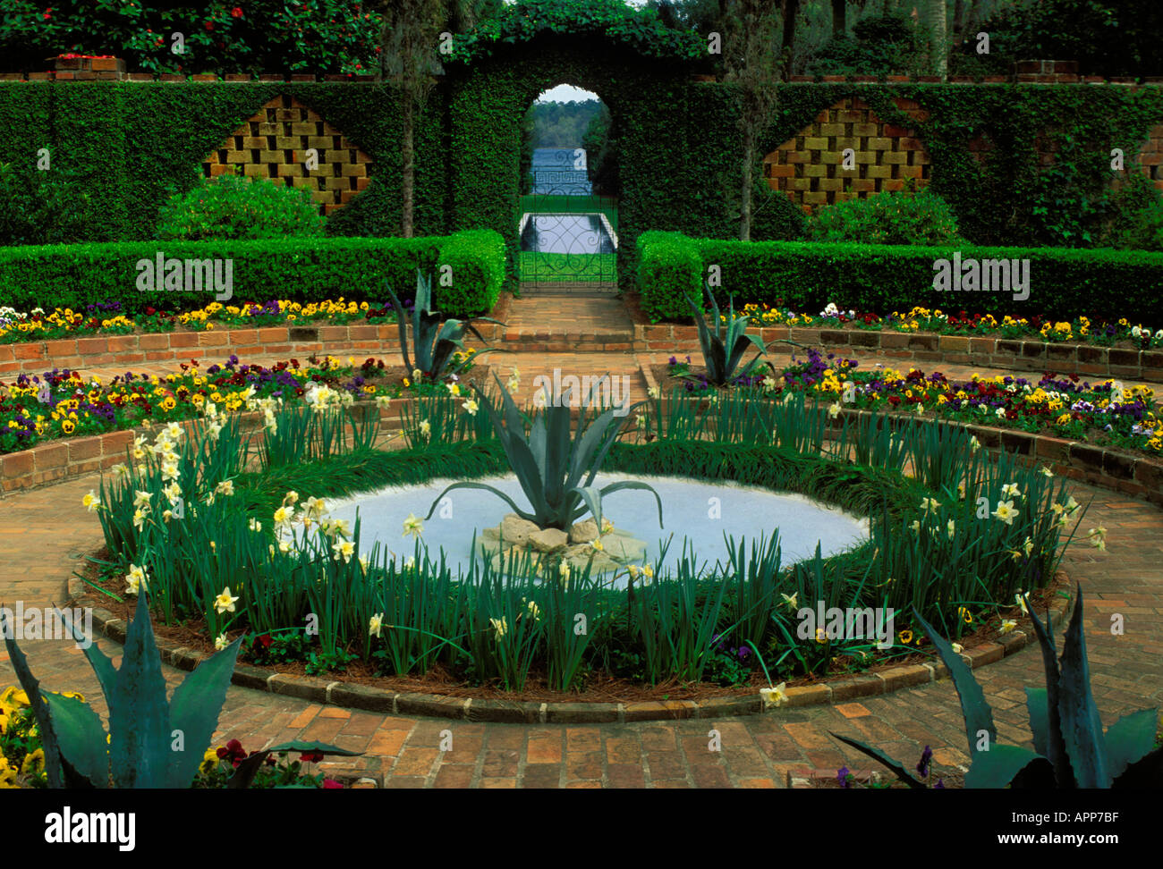 Mcclay hires stock photography and images Alamy