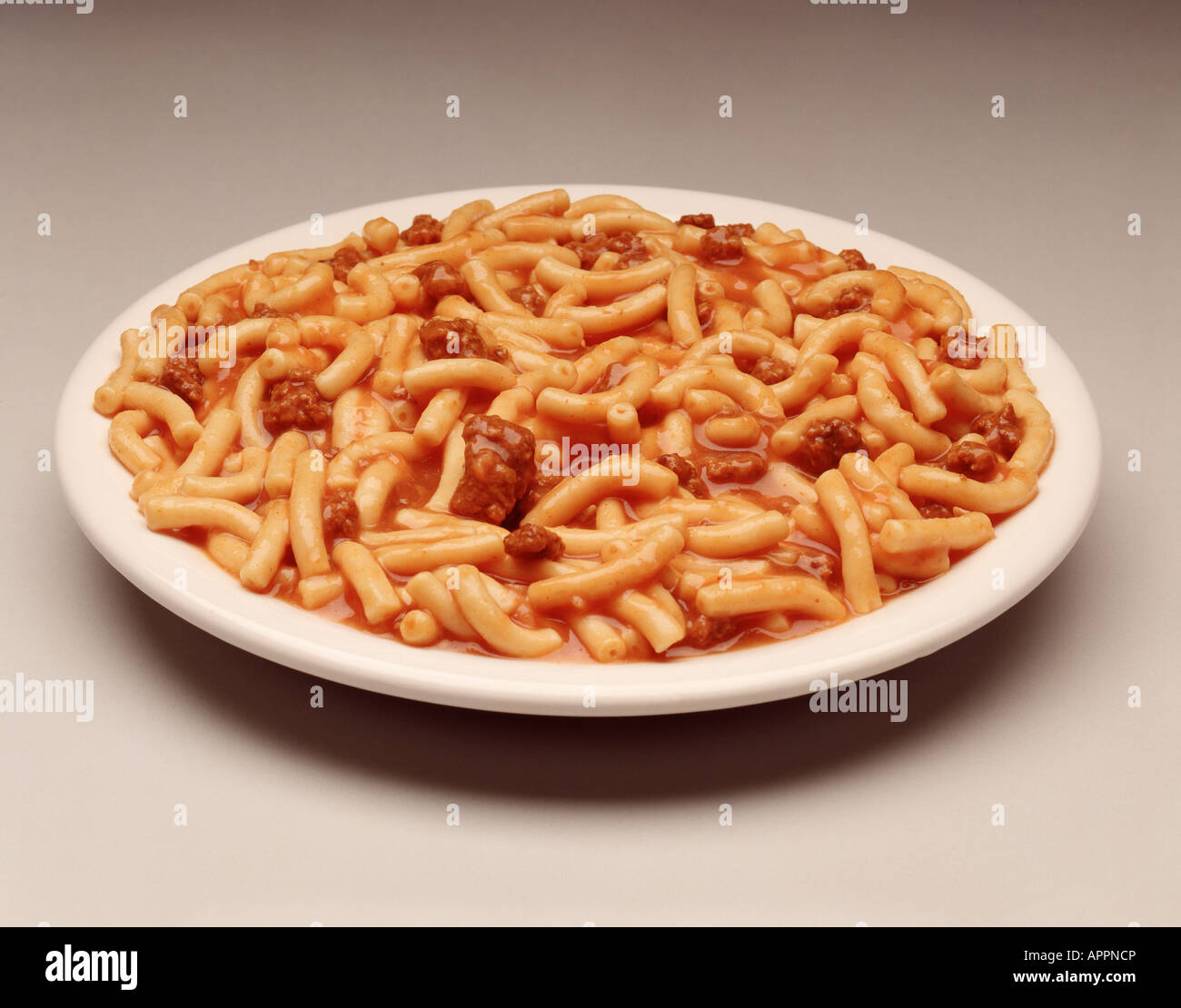 spaghetti pasta macaroni noodles beef hamburger Stock Photo Alamy