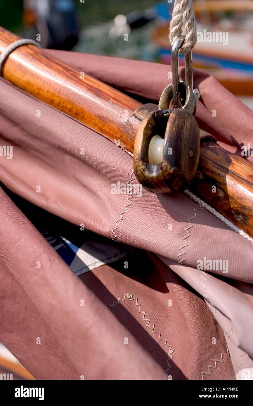details of old antic traditionnal wooden boat Stock Photo - Alamy