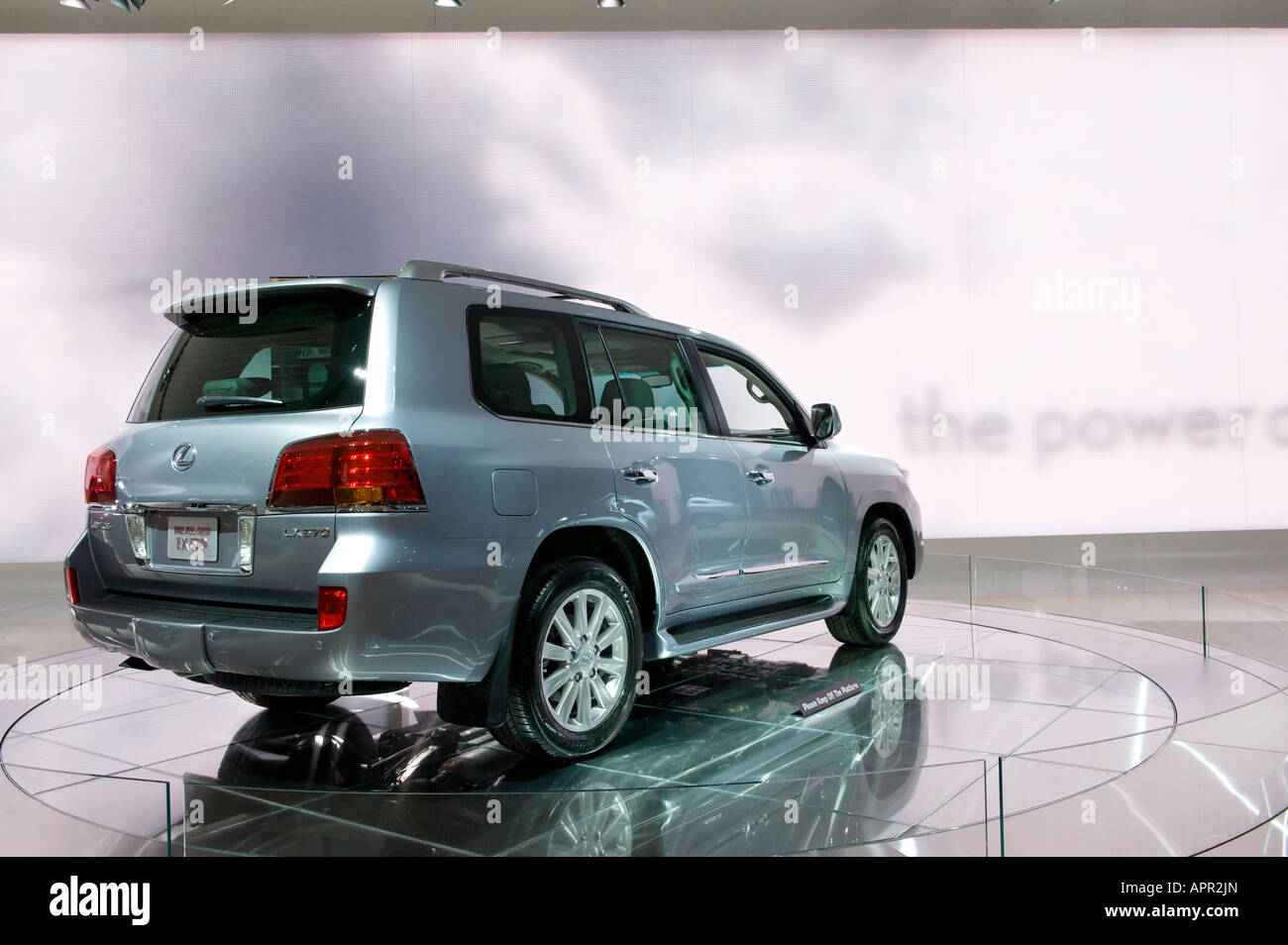 Лексус lx570 2008