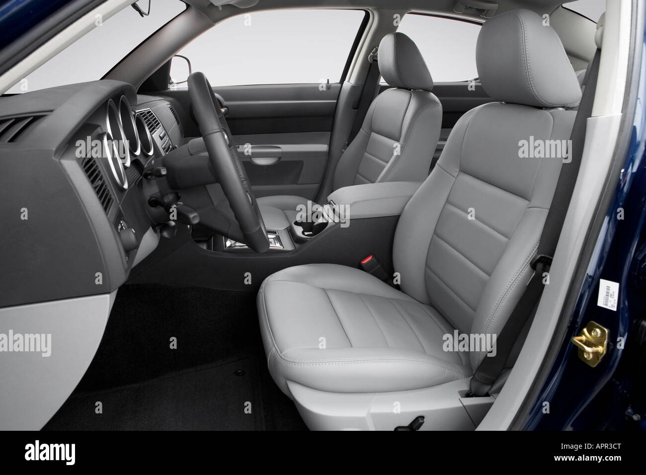 2006 Dodge Charger Sxt In Blue Front Seats Stock Photo