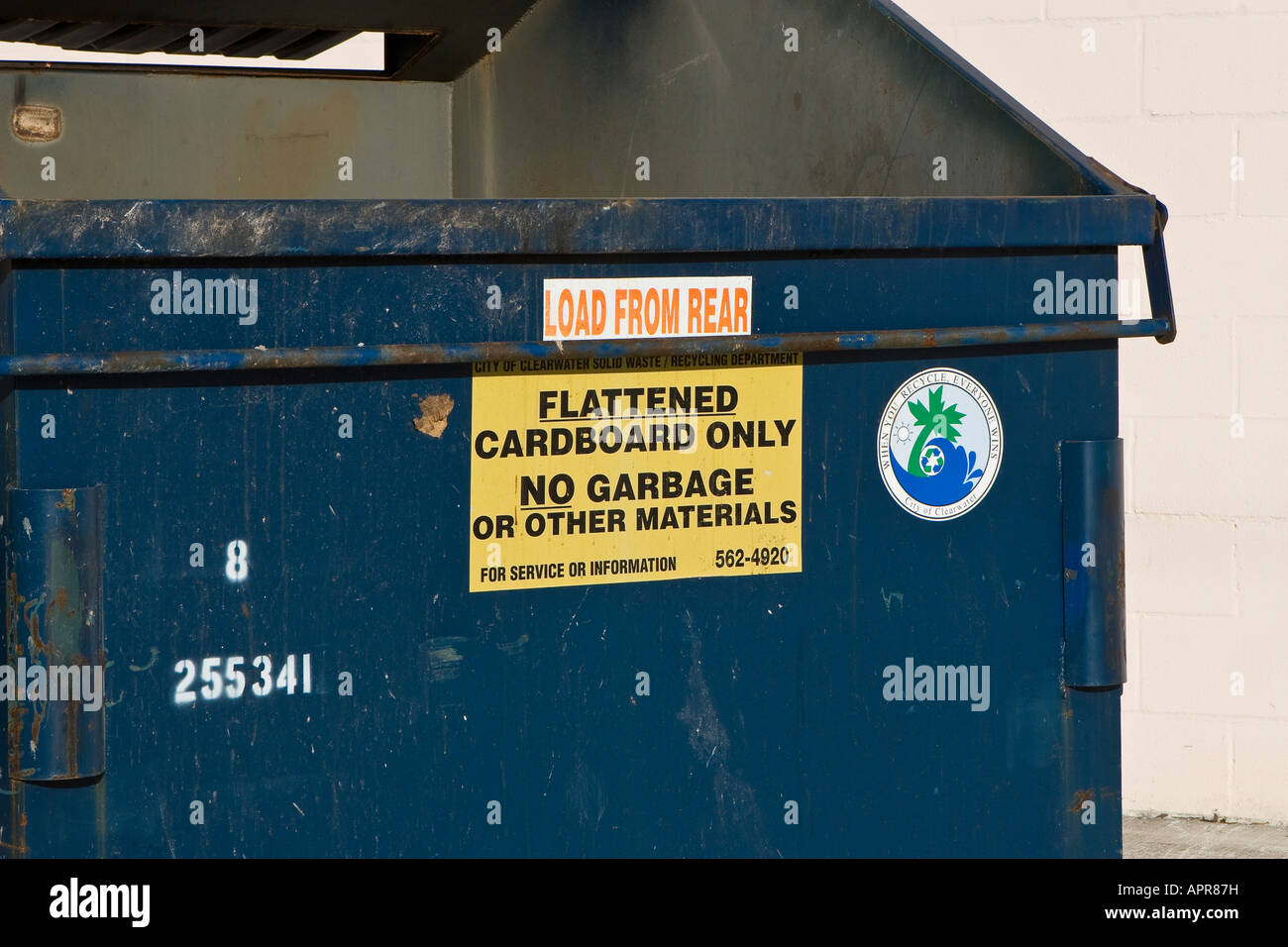 Cardboard Only Dumpster Stock Photo Alamy