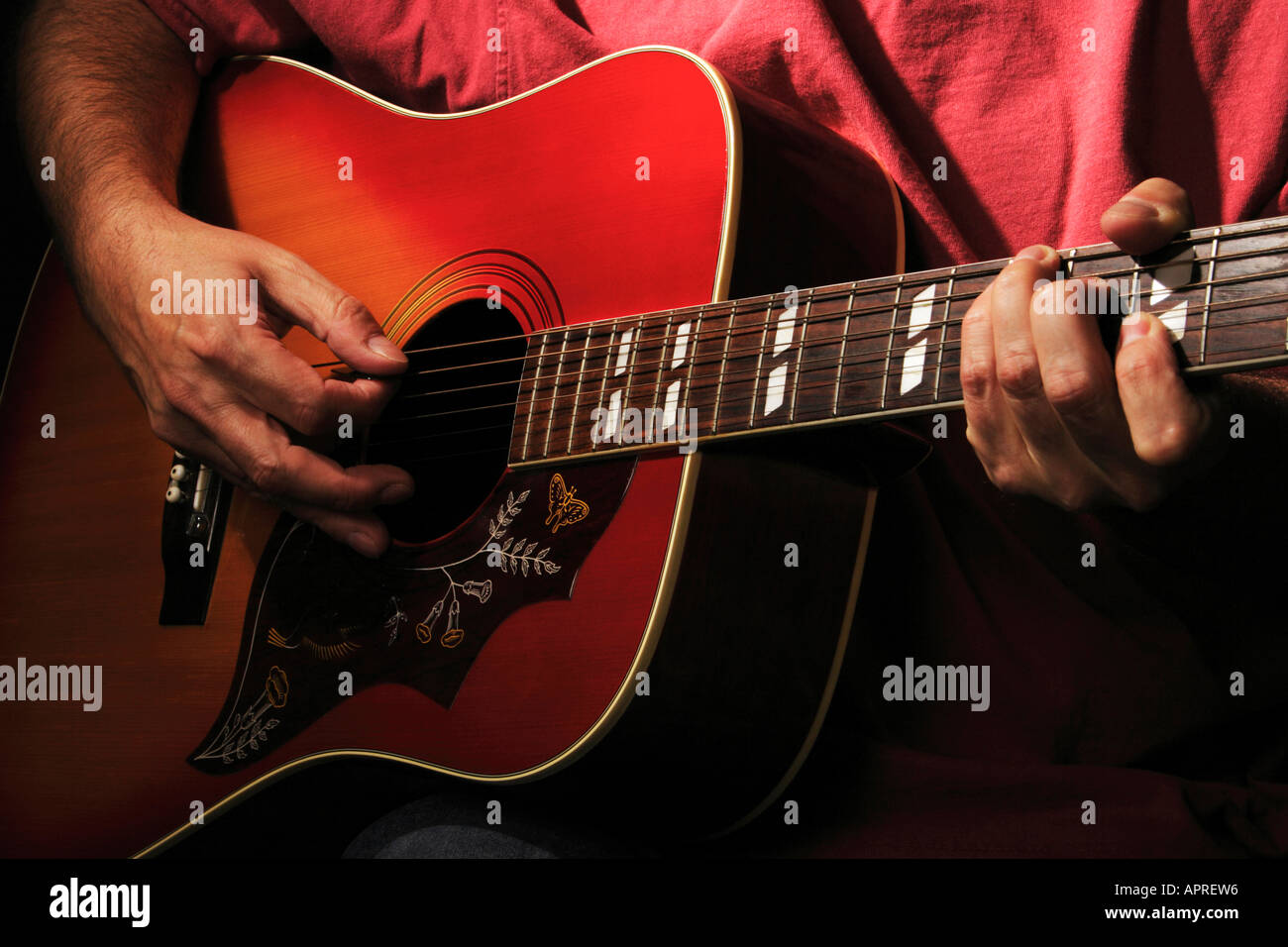 Acoustic guitar close up hi-res stock photography and images - Alamy