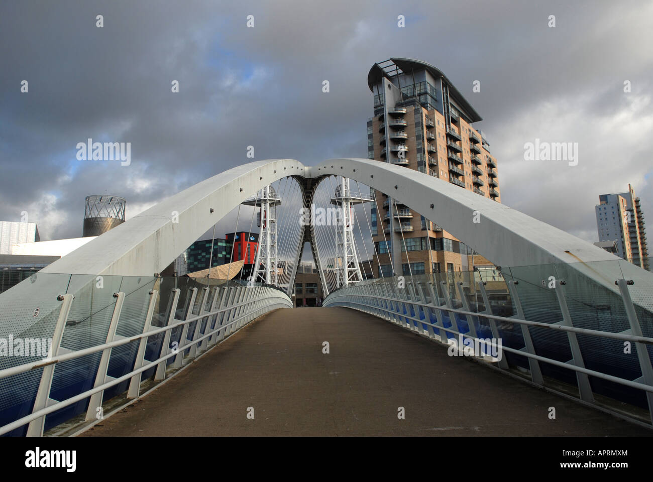 Photographer Howard Barlow BRIDGE leading to SALFORD QUAYS opposite the LOWRY THEATRE expected to be home to thousands of BBC an Stock Photo