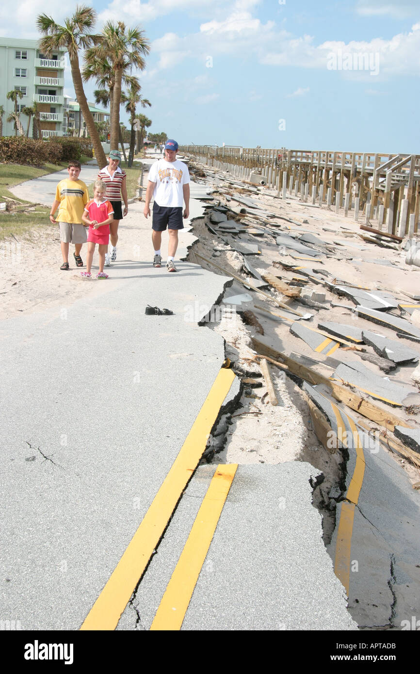 Vero Beach Florida,weather,Hurricane Jeanne damage,wind,storm,weather,environment,destruction,road missing,tidal surge,water,wind,erosion,visitors tra Stock Photo