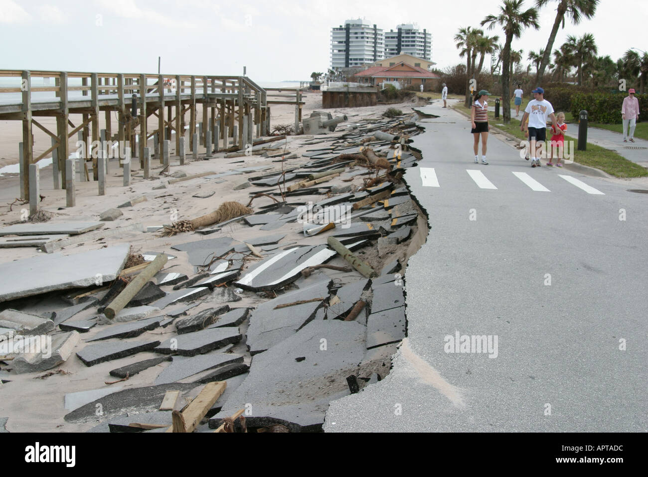 Vero Beach Florida,weather,Hurricane Jeanne damage,wind,storm,weather,environment,destruction,road missing,tidal surge,water,wind,erosion,visitors tra Stock Photo