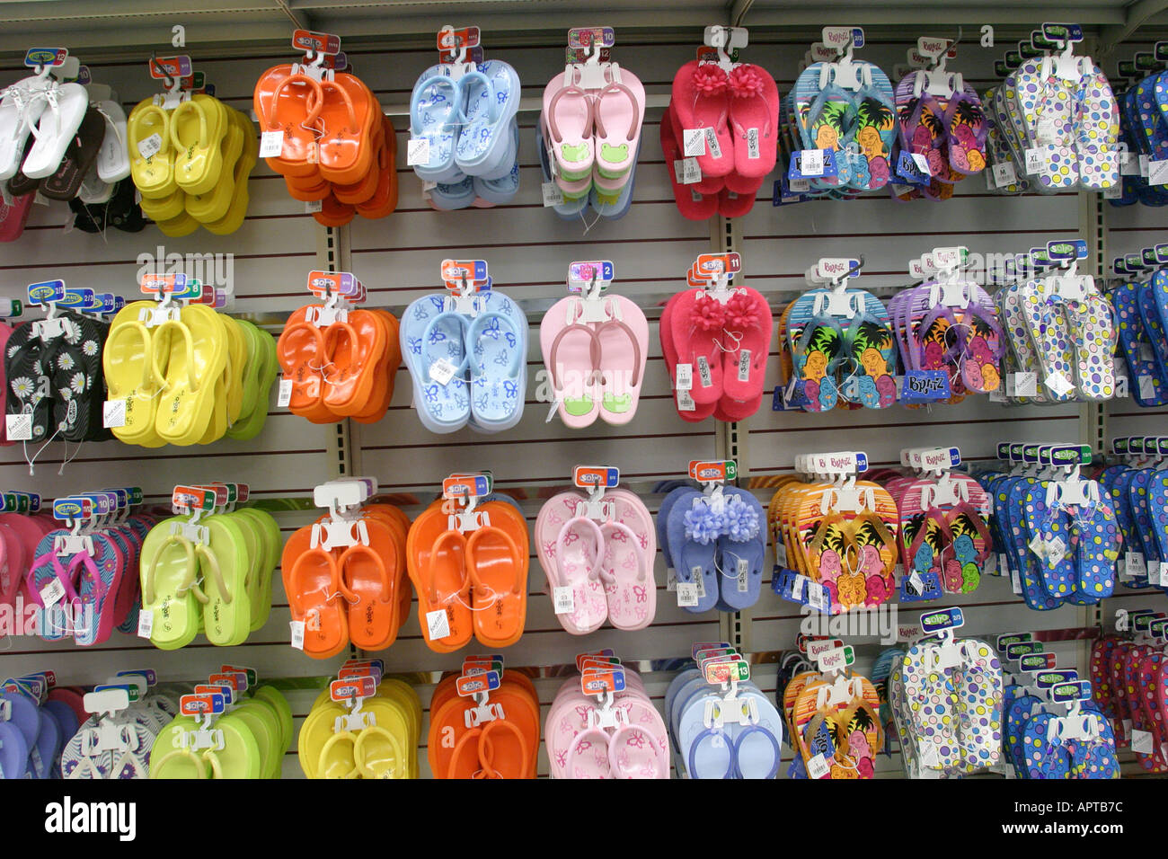 Girlies need these slippers from Kmart! #fyp #kmart #knartfinds #winte... |  TikTok