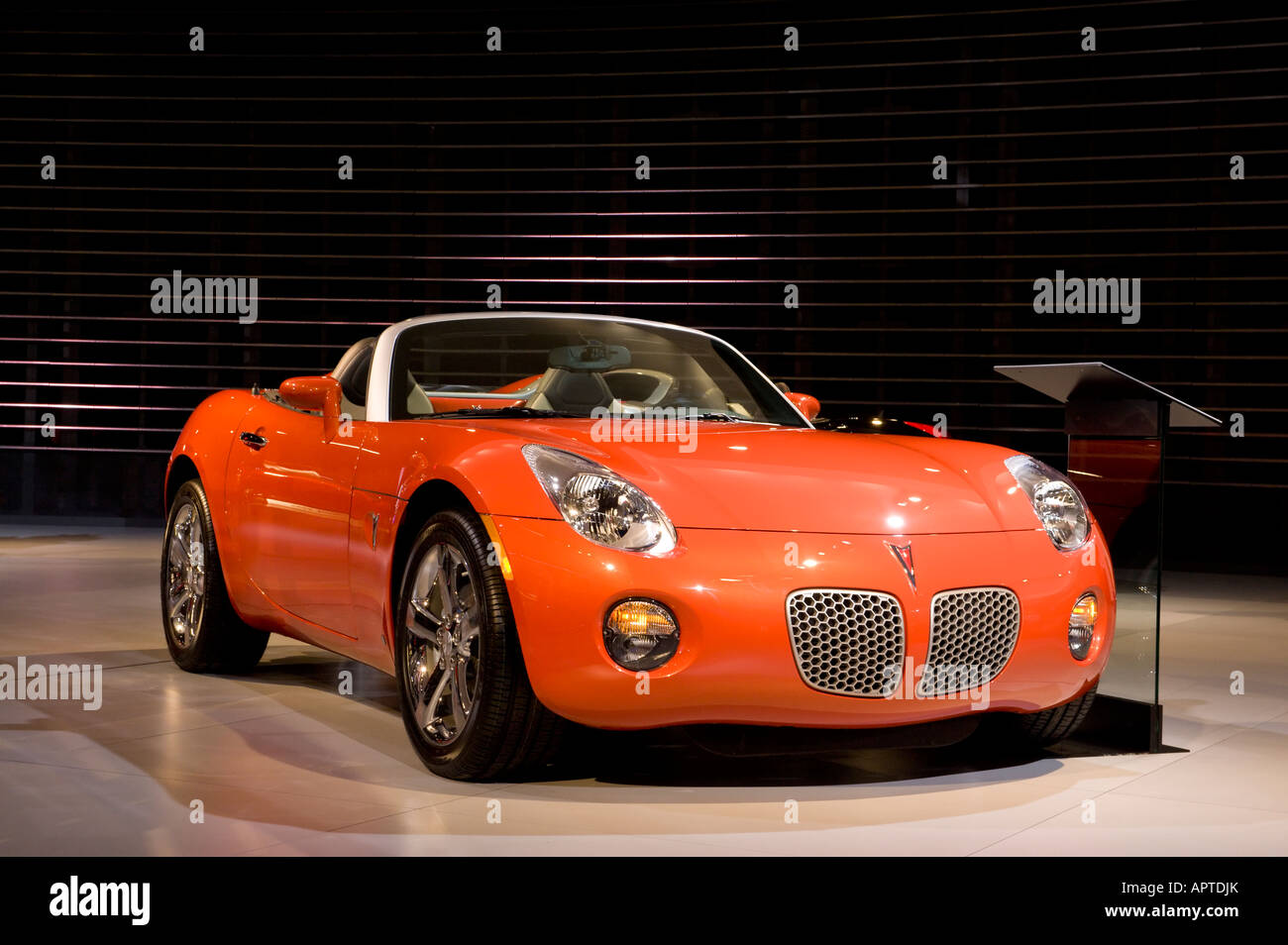 Pontiac Solstice High Resolution Stock Photography And Images Alamy