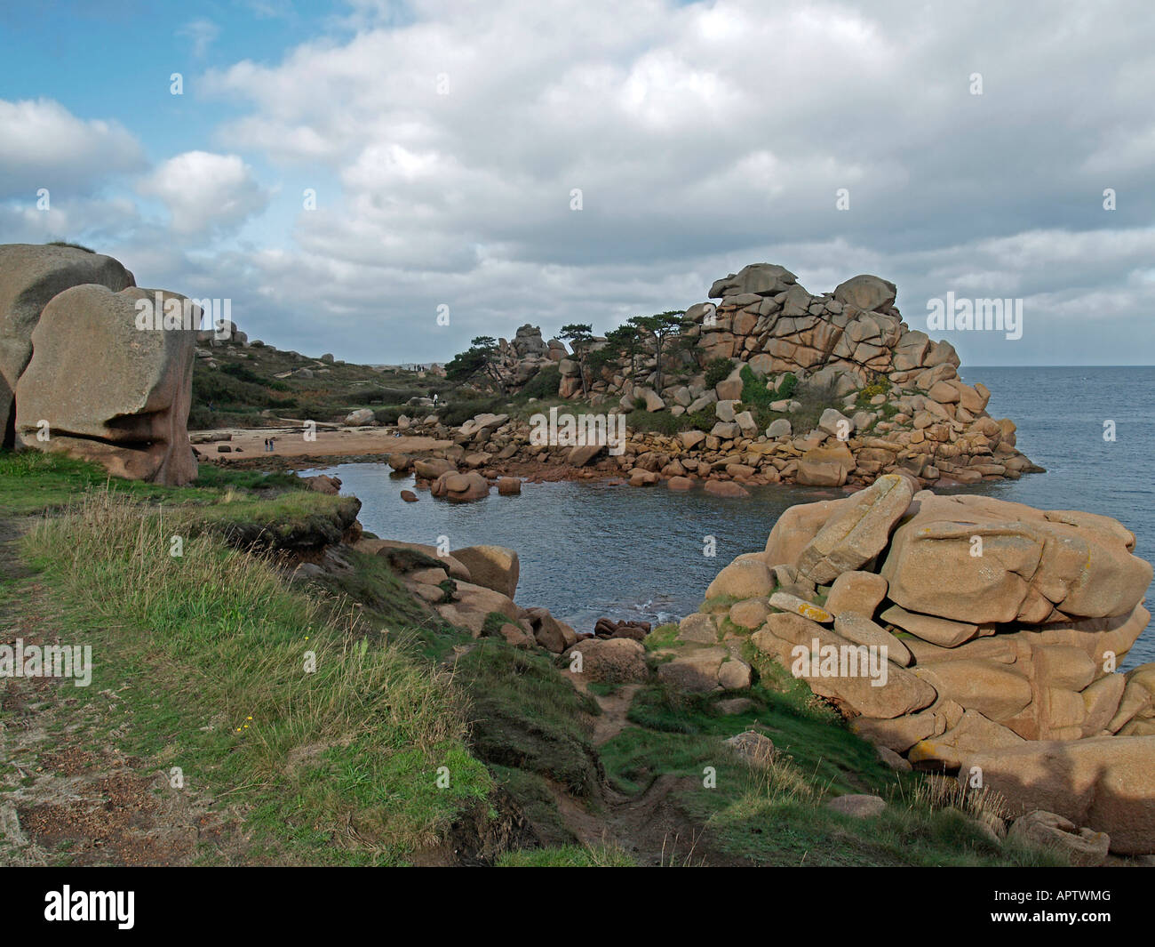 sea Atlantic Ocean with granit rocks at the coast in Finistere Brittany ...