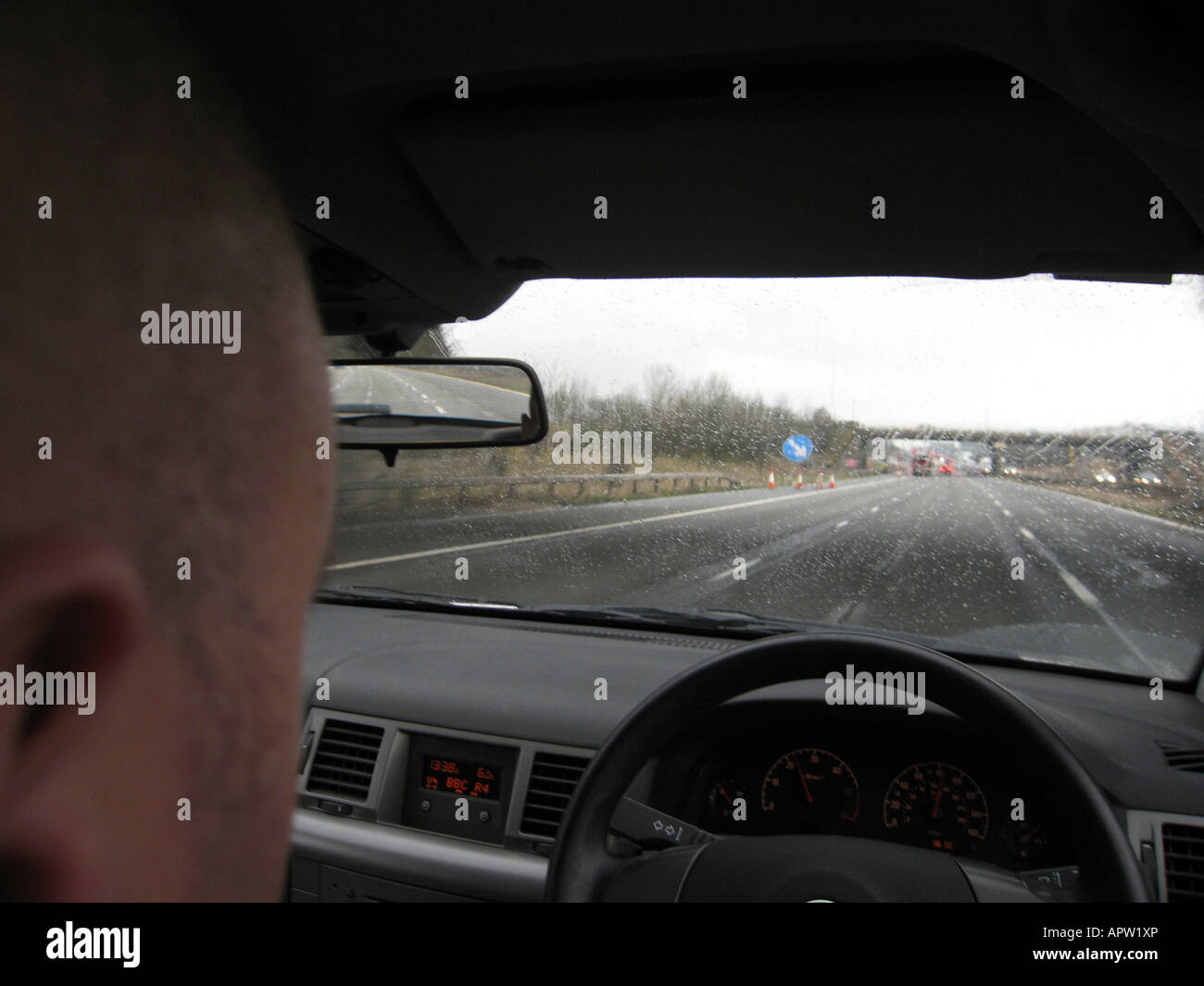 Driving night blurred vision hires stock photography and images Alamy