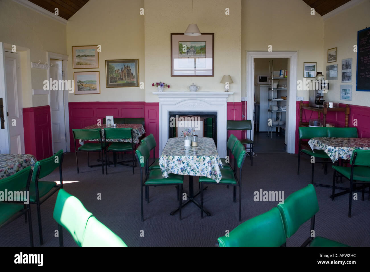 Promenade Cafe, GrangeoverSands, Cumbria Stock Photo Alamy