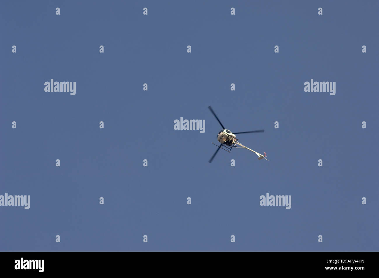 Helicopters in sky hi-res stock photography and images - Alamy