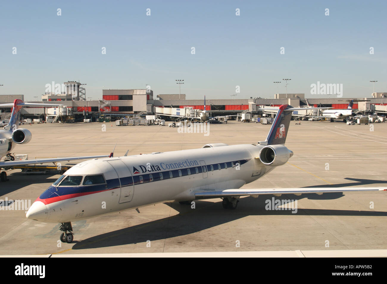 Atlanta International Airport commercial flight