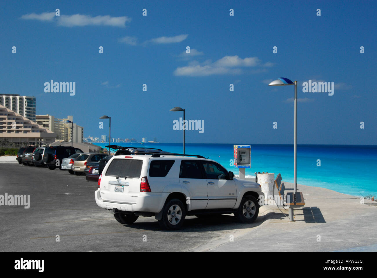 cancun parking