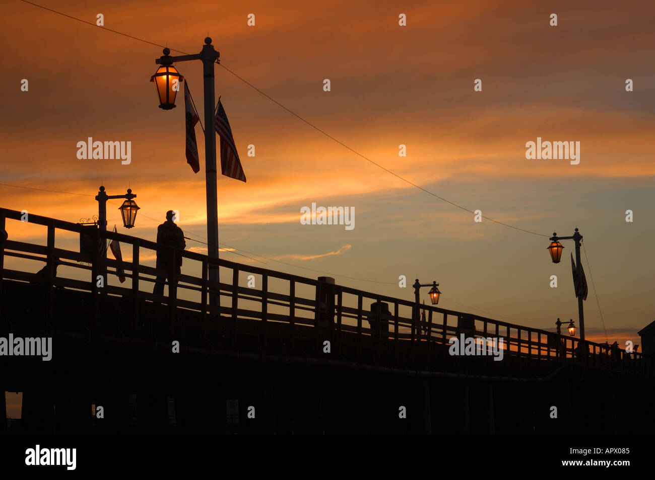 Stearns wharf silhouette hi-res stock photography and images - Alamy