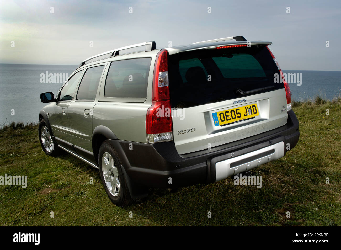 05 Volvo Xc70 Stock Photo Alamy