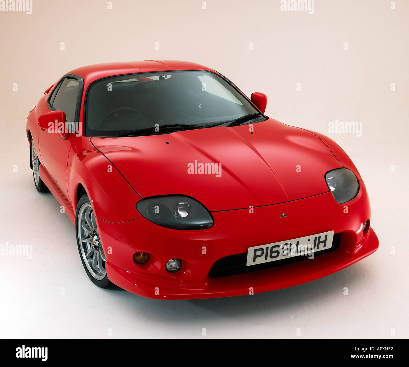 Mitsubishi 1997 hi-res stock photography and images - Alamy