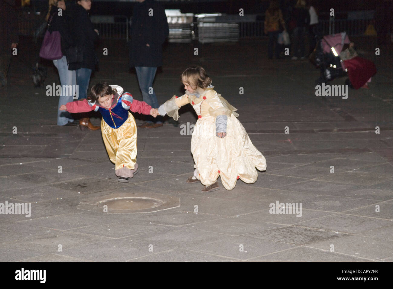 Children in venice carnival hi-res stock photography and images - Alamy
