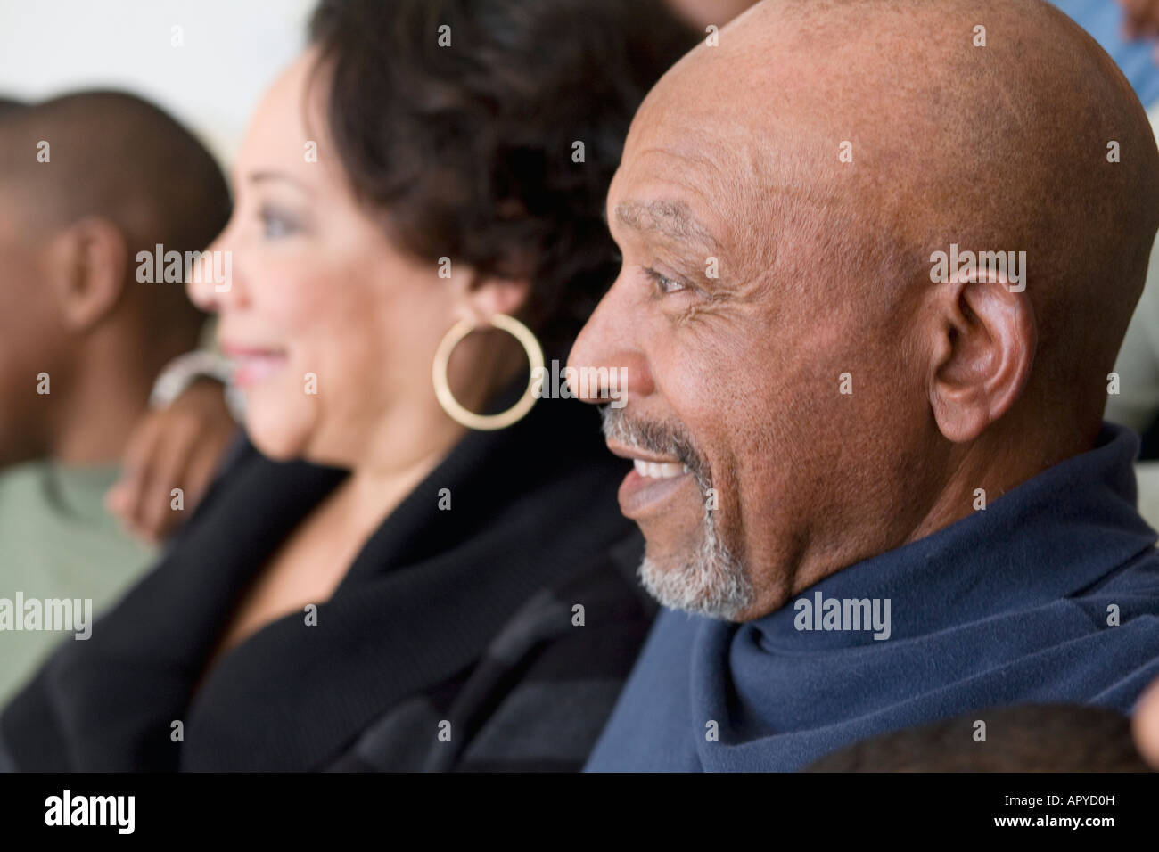 Side view senior black couple hi-res stock photography and images - Alamy