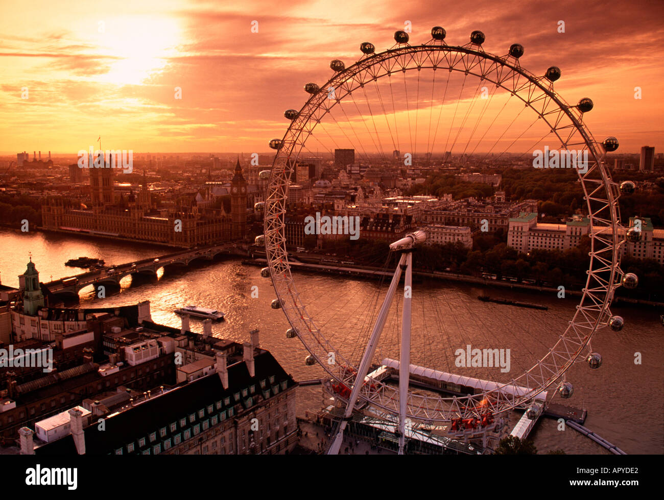 Мост nanpu: шанхай, китай. Мост миллениум казань. Швейцария мост виадук. Нанпу вантовый мост в китае. The worlds most.