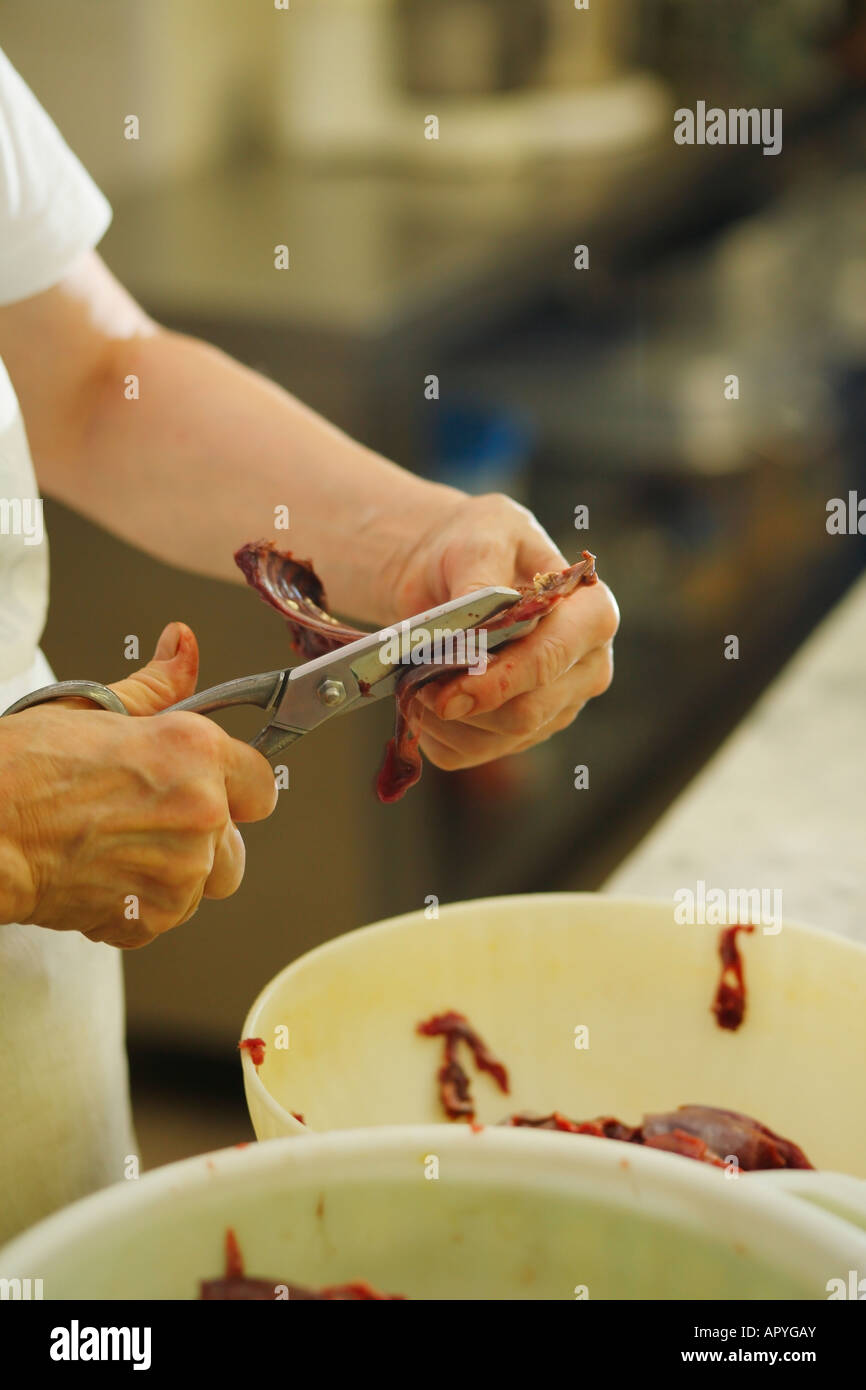 Deboning hi-res stock photography and images - Alamy